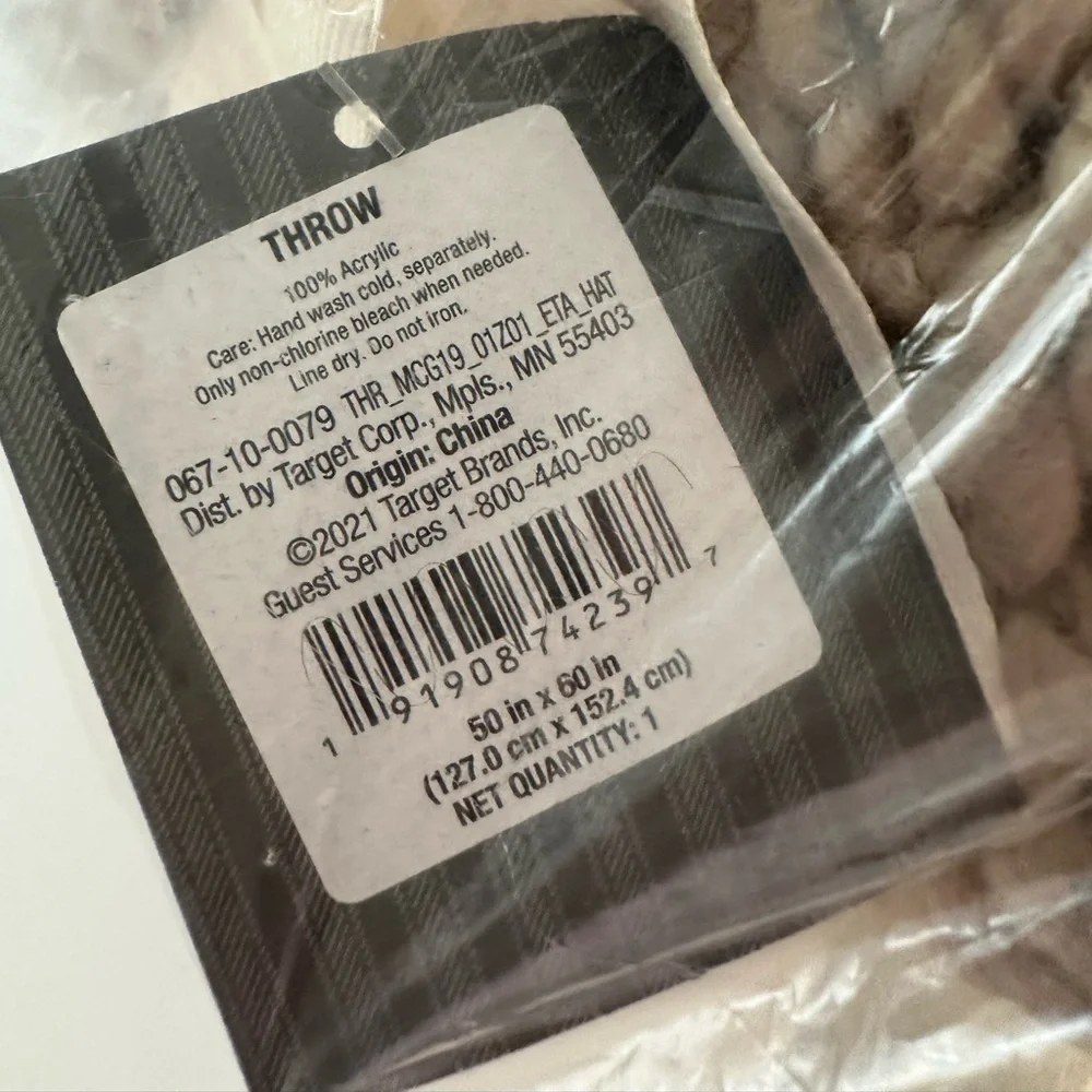 NWT Threshold with Studio McGee Knit Throw Tan 50 x 60 - Picture 4 of 5